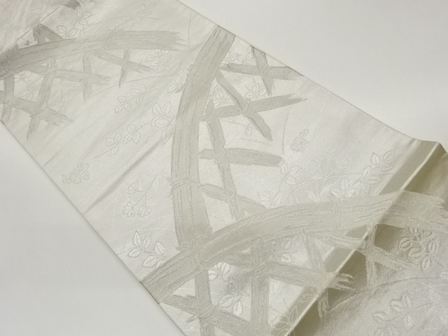 光悦垣に草葉模様織出し袋帯